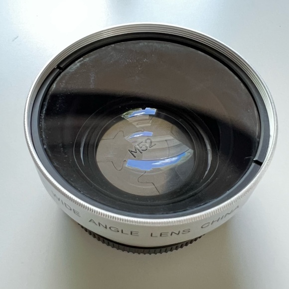 High Definition 0.5x Wide Angle Lens - Picture 4 of 7